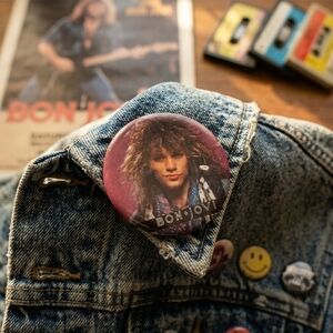 Vintage 1985 Jon Bon Jovi Pinback Button